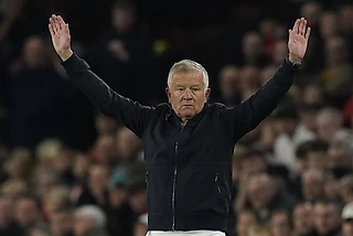 Самое нелепое удаление тренера, провал «компьютерного» менеджера и гроб своему клубу от фанатов - истории из Чемпионшипа