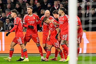 «Кто выживет из аутсайдеров?» - Бенфика и Аякс: тактический разбор встречи двух нулевых стартов