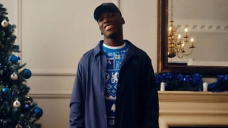 Новая рождественская коллекция одежды от «Челси» - акция поддержки одиноких людей