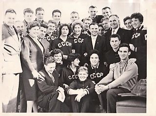XXVIII чемпионат СССР (1961 год). Матчи на фоне космических высот