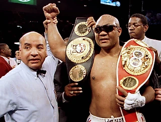10 самых возрастных чемпионов в истории супертяжелого веса