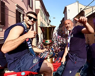 «Болонья» поиграла в Лиге Чемпионов и выиграла Кубок Италии. Итоги сезона 2024/25