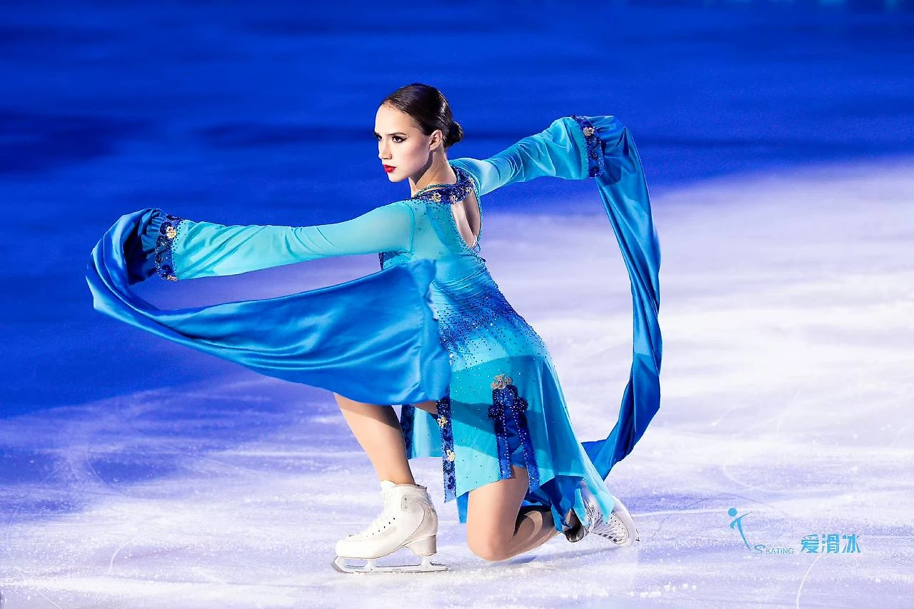 Алина Загитова. Шоу «Magic on Ice» в Пекине 01-03.10.2023. Премьера нового  номера! + Премьера новой программы в Уфе! - Чудеса на виражах - Блоги  Sports.ru