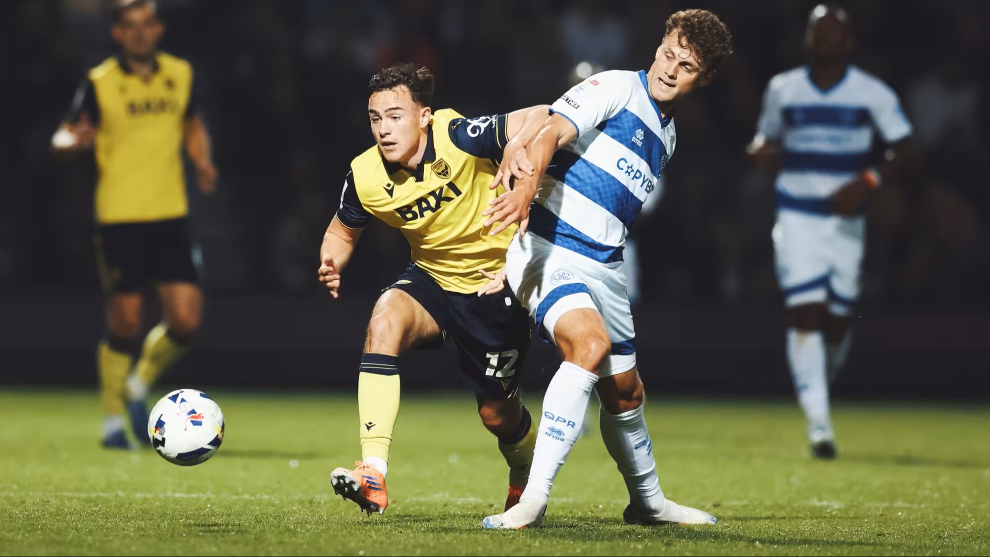 «Оксфорд» и «Куинз Парк Рейнджерс» обошлись без голов