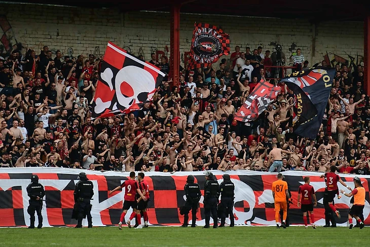 Macedonian Football | Vardar beats Skopje to win 1.MFL promotion