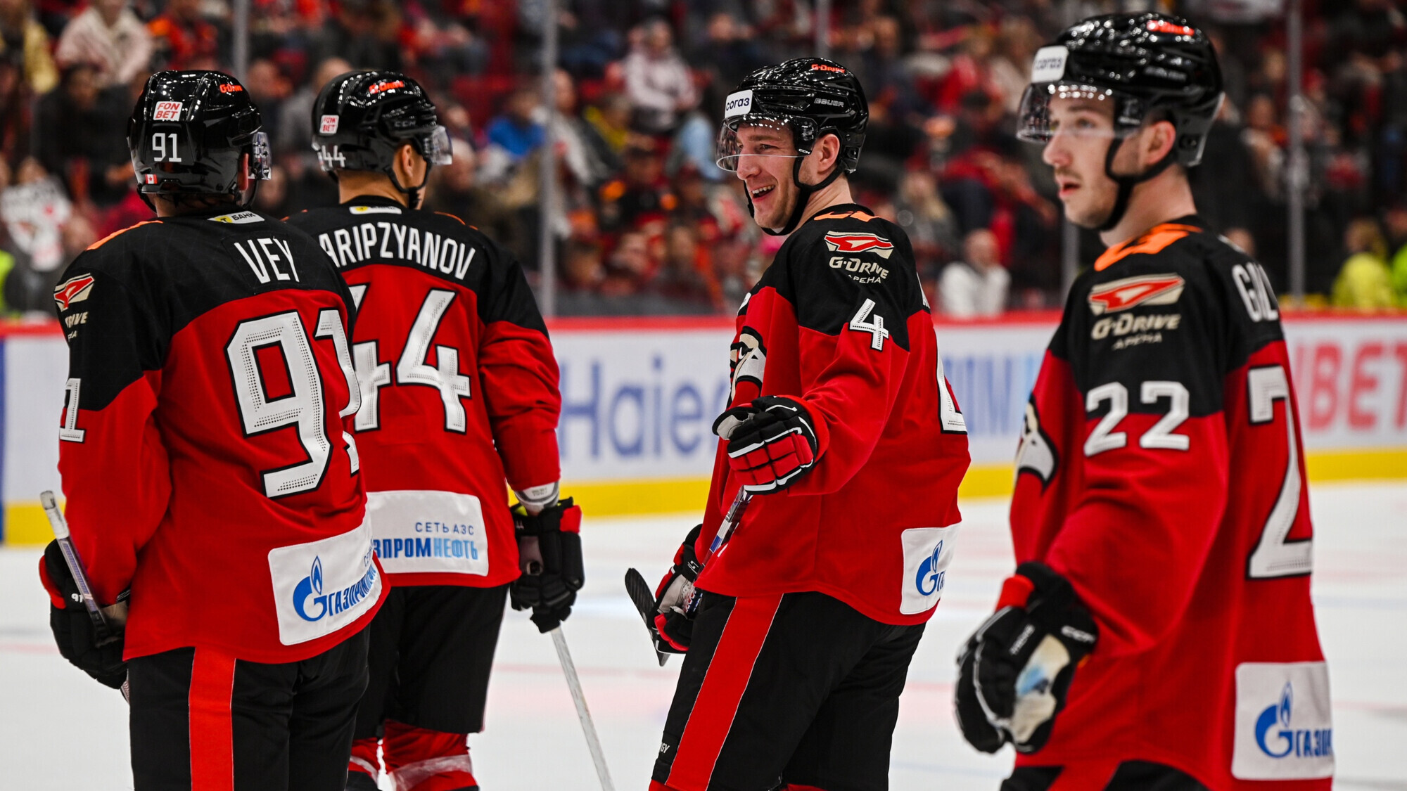 Центрфорварды «Авангарда» забили 1 гол за 9 матчей. Ну что это такое?