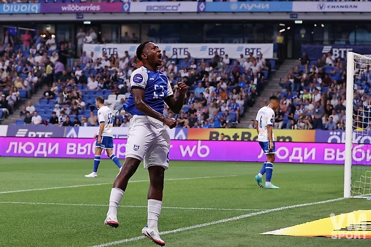 Брайан Хиль. ФК Балтика