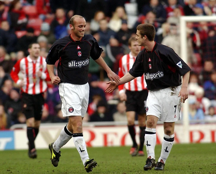 Sunderland scored 3 own goals in 7 minutes in 2002/03