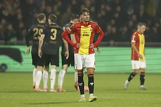 «Штутгарт» нанёс сокрушительное поражение орлам