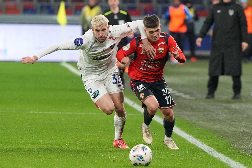 scale_1200 (1000×667)