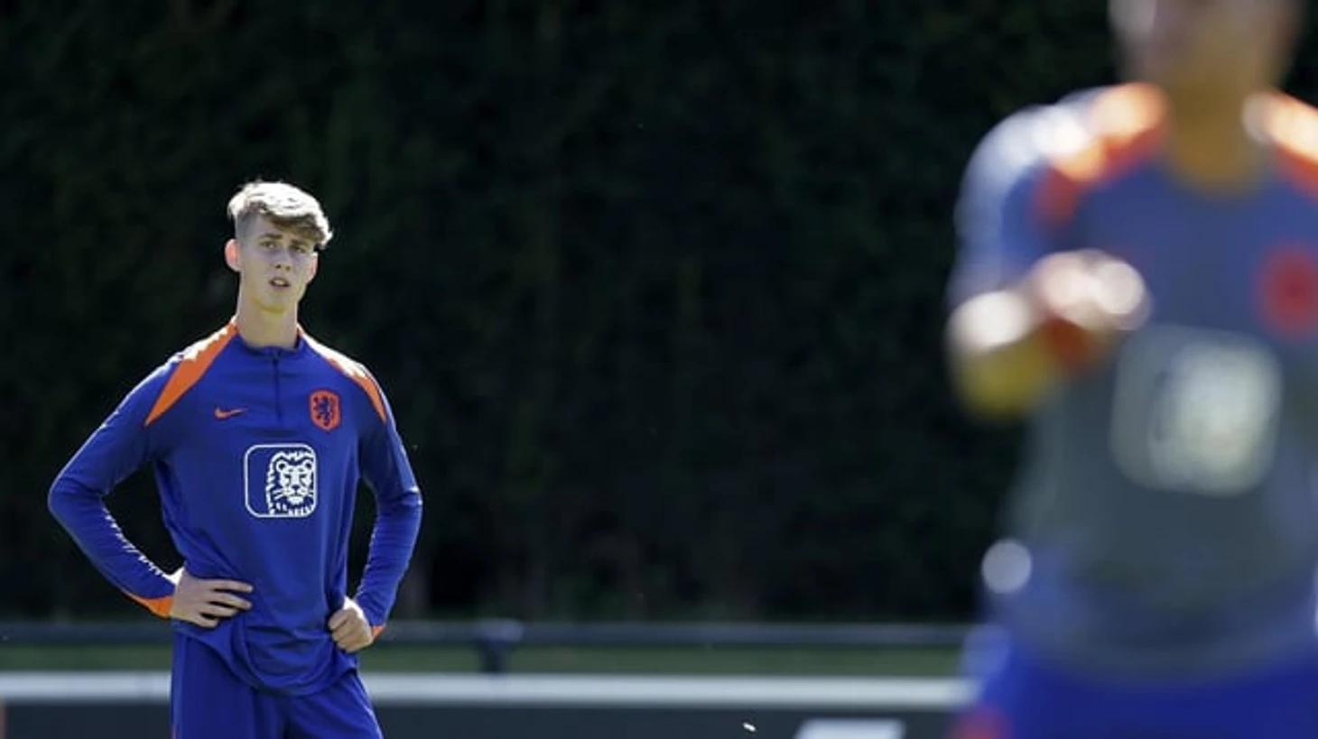 r/Eredivisie - Gjivai Zechiël heeft besloten de selectie van Jong Oranje te verlaten wegens fitheid. Dave Kwakman is opgeroepen als zijn vervanger.