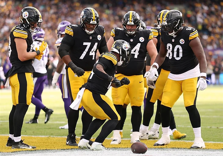 Gerry Dulac: Steelers finally looked how they're supposed to on special day for franchise in Dublin | Pittsburgh Post-Gazette