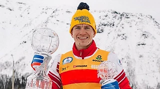 Александра Большунова отстранили от участия во всех российских соревнованиях