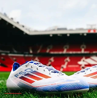 ADIDAS выпускает новую обувь для &#171;United Stars&#187;