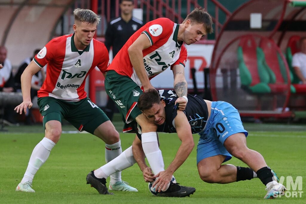 ФК Локомотив-ФК Пари НН