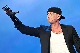 Роман Костомаров и Иван Штырков выступят на Форуме Будущего и разработают «код победы»