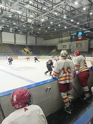 Новый сезон 2025/2026 в хоккейной лиге Восточного Подмосковья. Итоги первого круга.