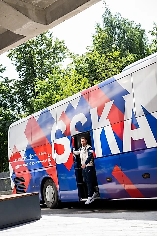 Так выглядит приезд команды на стадион