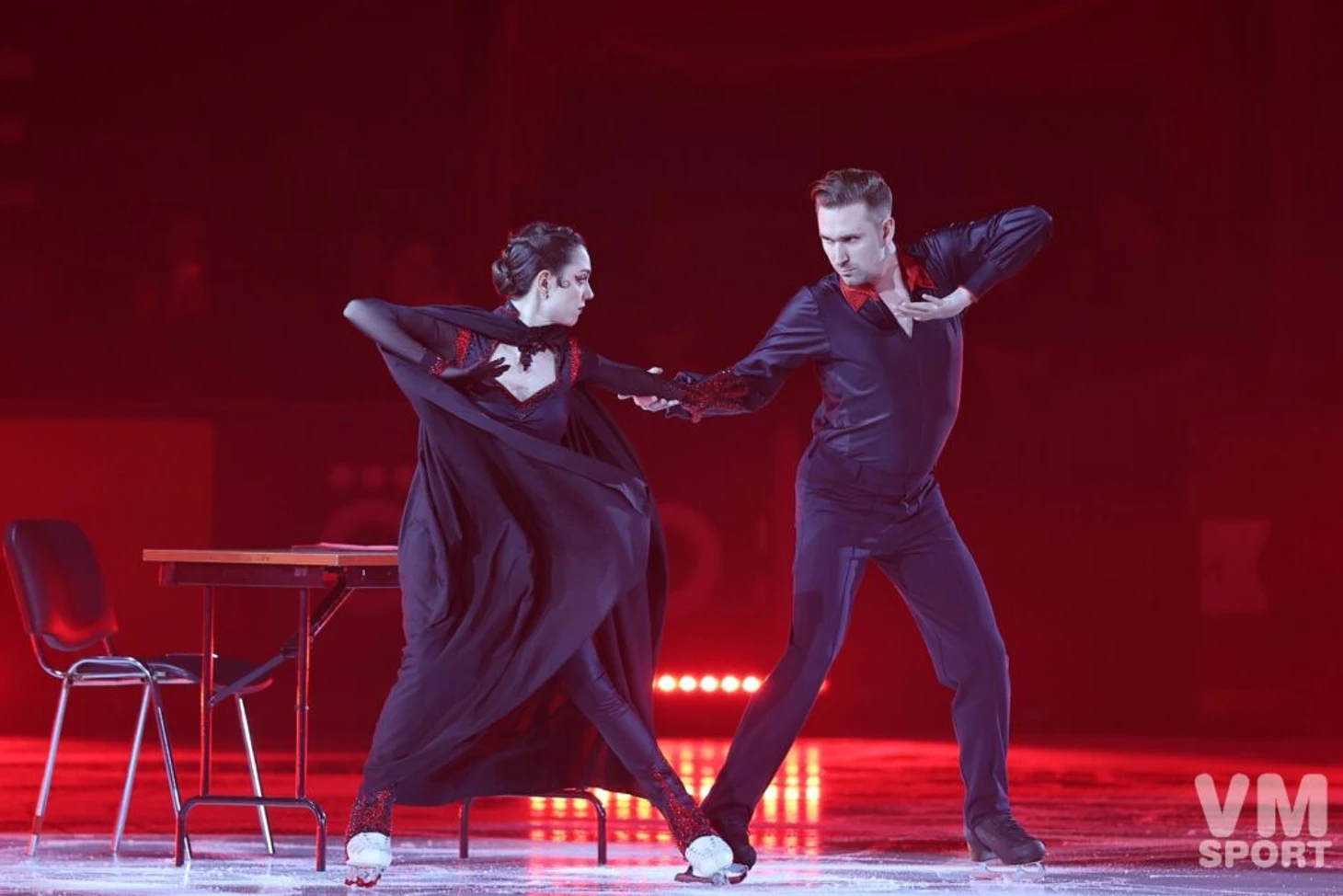 Евгения Медведева и Даниил Глейхенгауз