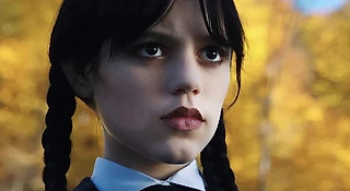 Лучшая озвучка сериала «Уэнсдей» – в какой озвучке смотреть, есть ли официальный дубляж