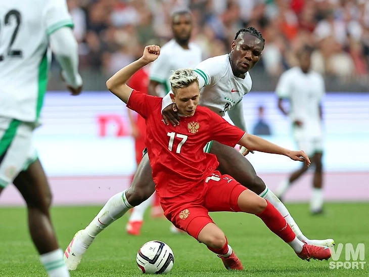Сборная России-Сборная Нигерии. Футбол