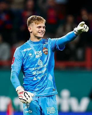 Славе Торопу – 22 года