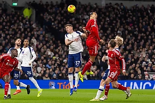 Последний топ-матч АПЛ перед Рождеством: Симонс убил эффективную систему Франка, а Слот взял свое не без вопросов