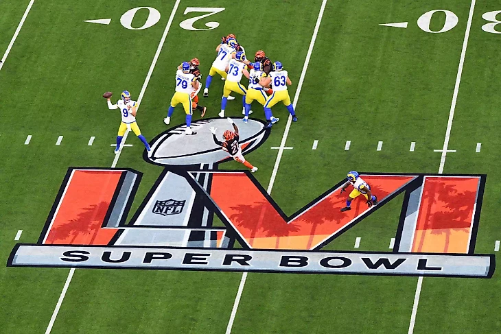 Супербоул LVI между командами «Цинциннати Бенгалс» и «Лос-Анджелес Рэмс» состоится 13 февраля 2022 года на стадионе SoFi в Инглвуде, штат Калифорния.