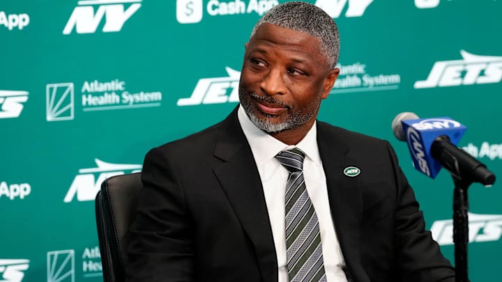 Jets' Aaron Glenn Reveals Message To Team About Big Changes