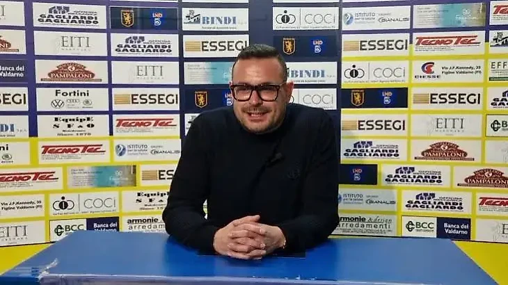 Benvenuto, presidente : Nicole' Sarri si presenta - YouTube