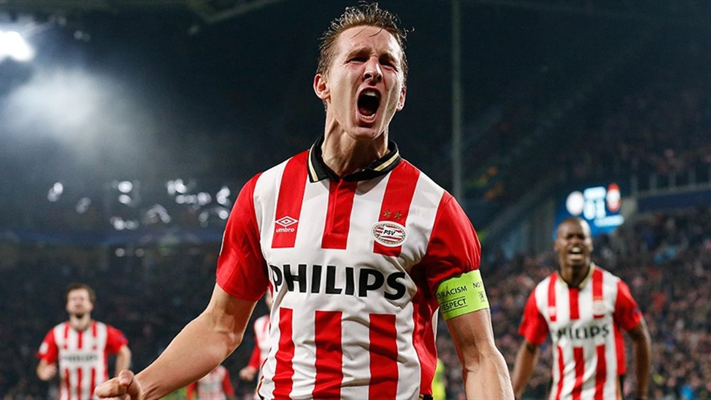 De Jong returns from suspension to help PSV extend lead – Eurosport