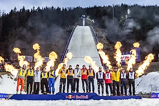 Red Bull Skoki w Punkt в Закопане прыжок в тысячу метров, который попал в сердце болельщикам