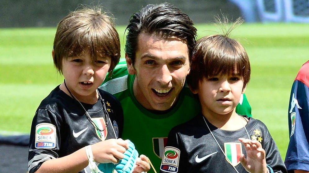 Sohn von Goalie-Legende: Louis Buffon gibt Profi-Debüt und steht vor erstem Länderspiel – aber nicht für Italien | blue News