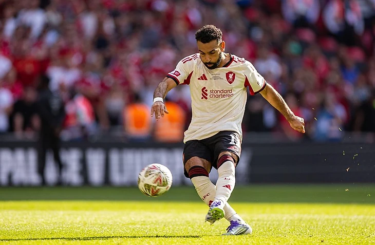 Dublin Airport ruthlessly troll Mo Salah over penalty miss in Community Shield after Liverpool lose shootout to Palace | The Irish Sun