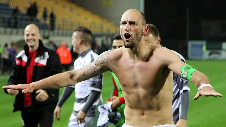 Bjorn Ruytinx blijft Oud-Heverlee Leuven trouw | De Morgen