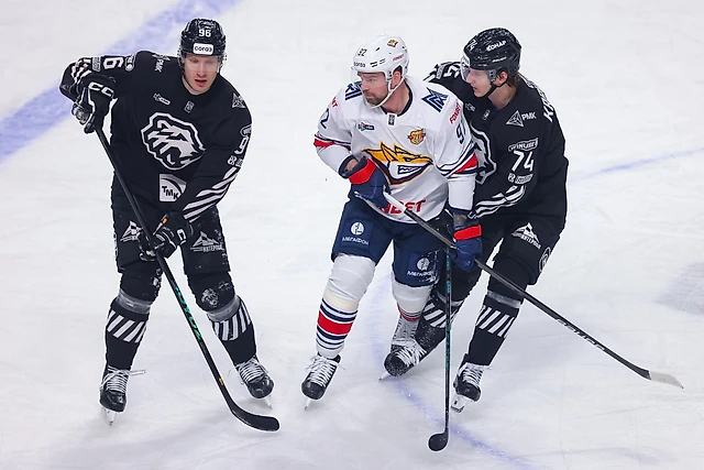 Южноуральское дерби: 19 декабря «Металлург» играет с «Трактором»