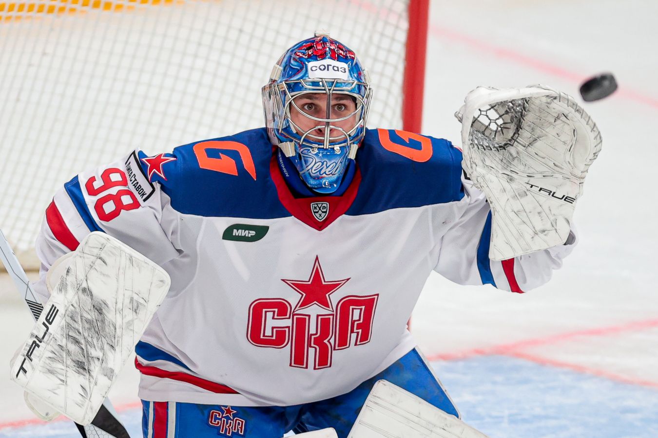Ротация космических масштабов: сколько вратарей использовал СКА в последних сезонах?