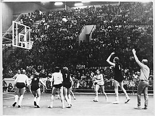 XLI чемпионат СССР (женщины), сезон 1973-1974. Ленинградский «Спартак» прерывает 14-летнюю гегемонию ТТТ