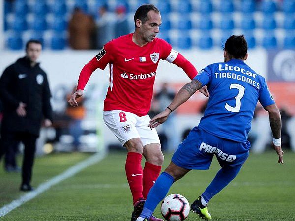 Capitão' Pedro Pacheco deixa Santa Clara para ingressar no Sporting Ideal – I Liga – SAPO Desporto