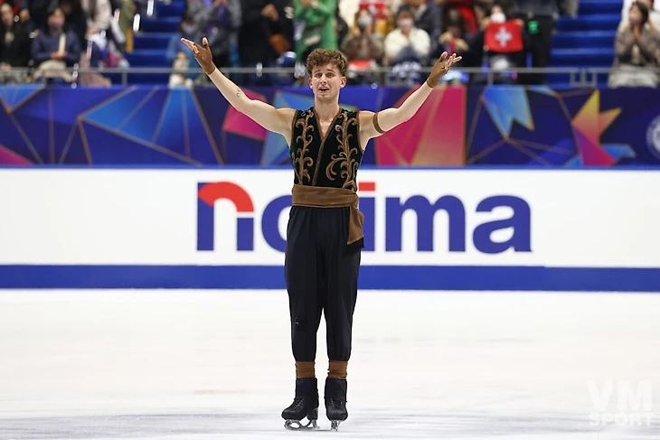 Лукас Бричги. Фигурное катание