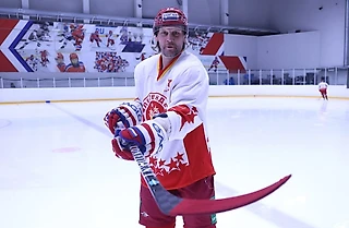 Клюшки KVS - новый партнер АЛХ. Что это за бренд и откуда он взялся