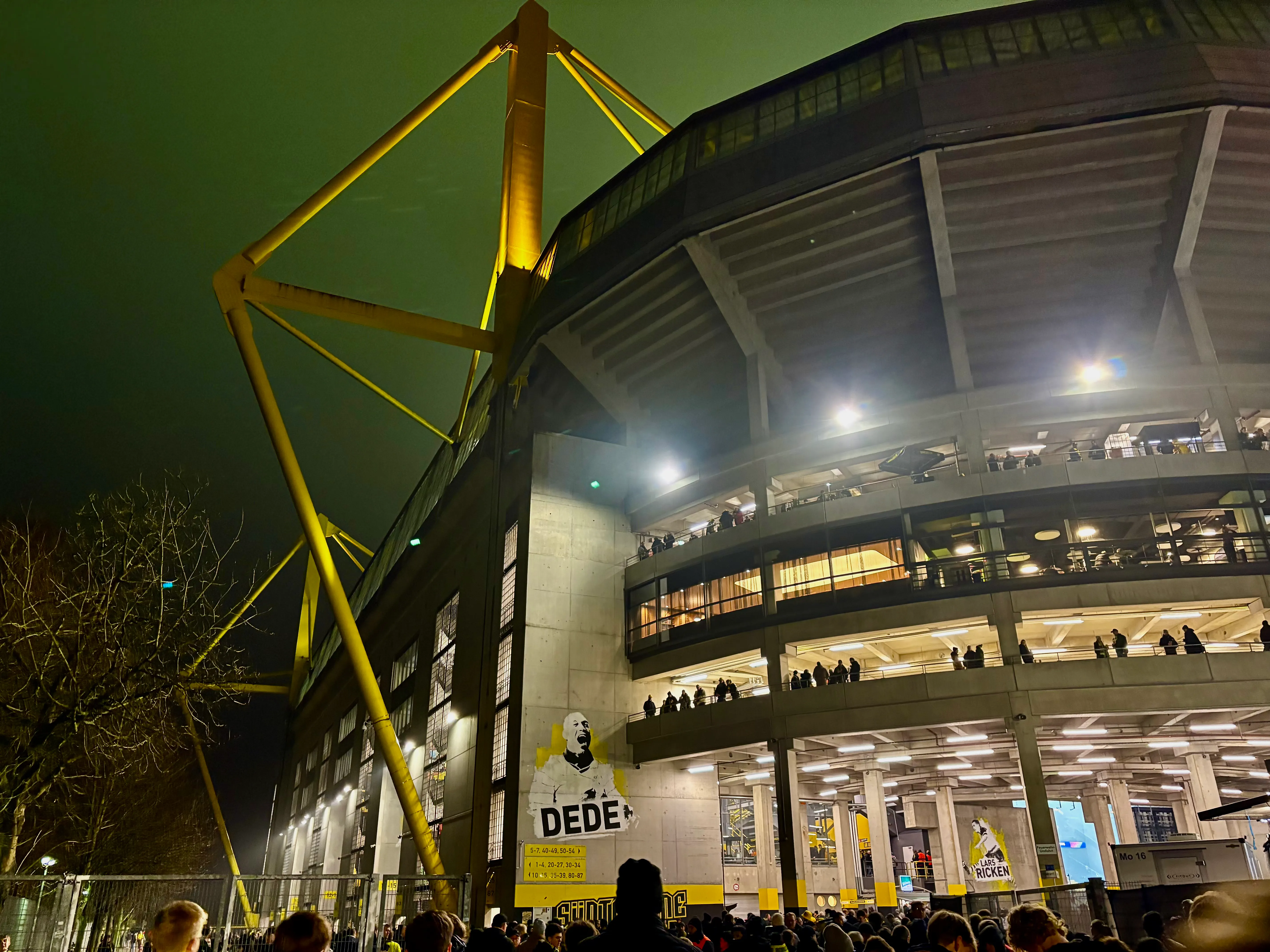 Вильярреал, бундеслига Германия, Лига чемпионов УЕФА, Ла Лига, Боруссия Дортмунд