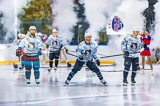 Сколько стоит любителю играть в хоккей в Москве