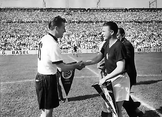 От исторического разгрома на групповом этапе до великого финала: два матча Германии и Венгрии на ЧМ-1954