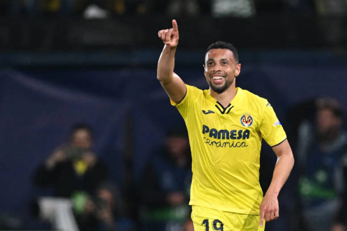 Villarreal's French midfielder Francis Coquelin celebrates scoring his team's second goal during the UEFA Champions League semi final second leg...