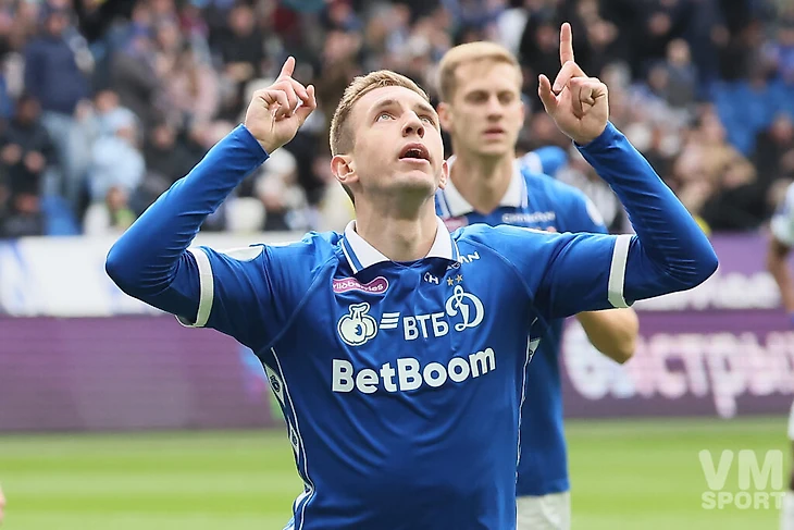 Ярослав Гладышев. ФК Динамо