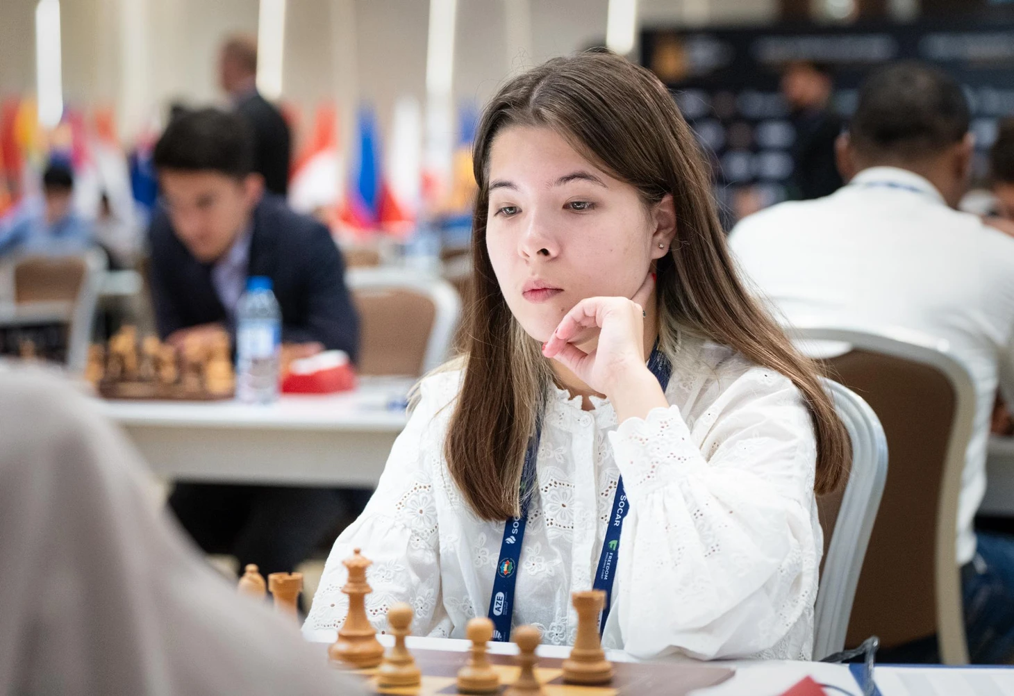 chess.com/players/leya-g...