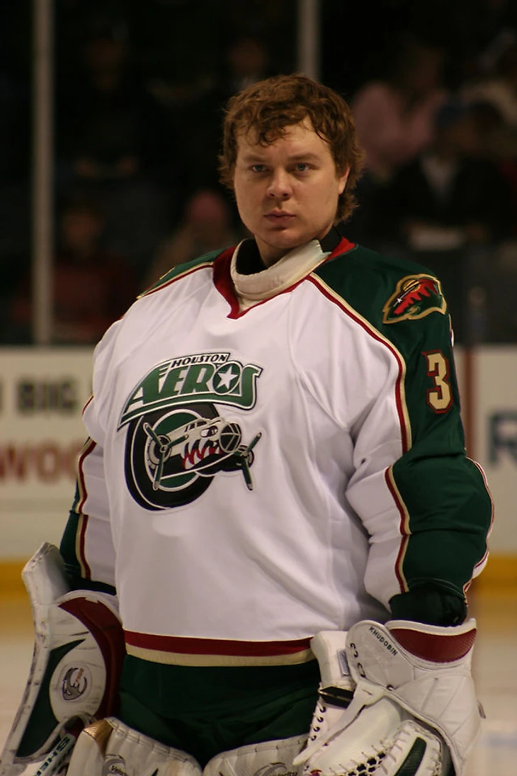 Anton Khudobin – Wikipedia