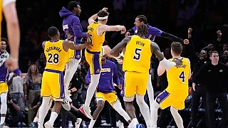 «Лейкерс» побеждают без Леброна и Дончича. Почему это важно?