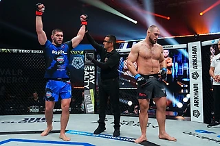 Молдавский – в полуфинале Гран-при PFL! Но победа над Билостенным получилась непростой